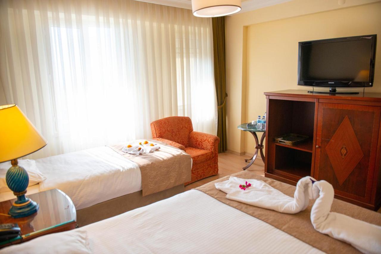 אודיירן Hotel Simsek מראה חיצוני תמונה