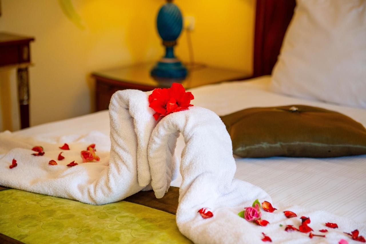 אודיירן Hotel Simsek מראה חיצוני תמונה