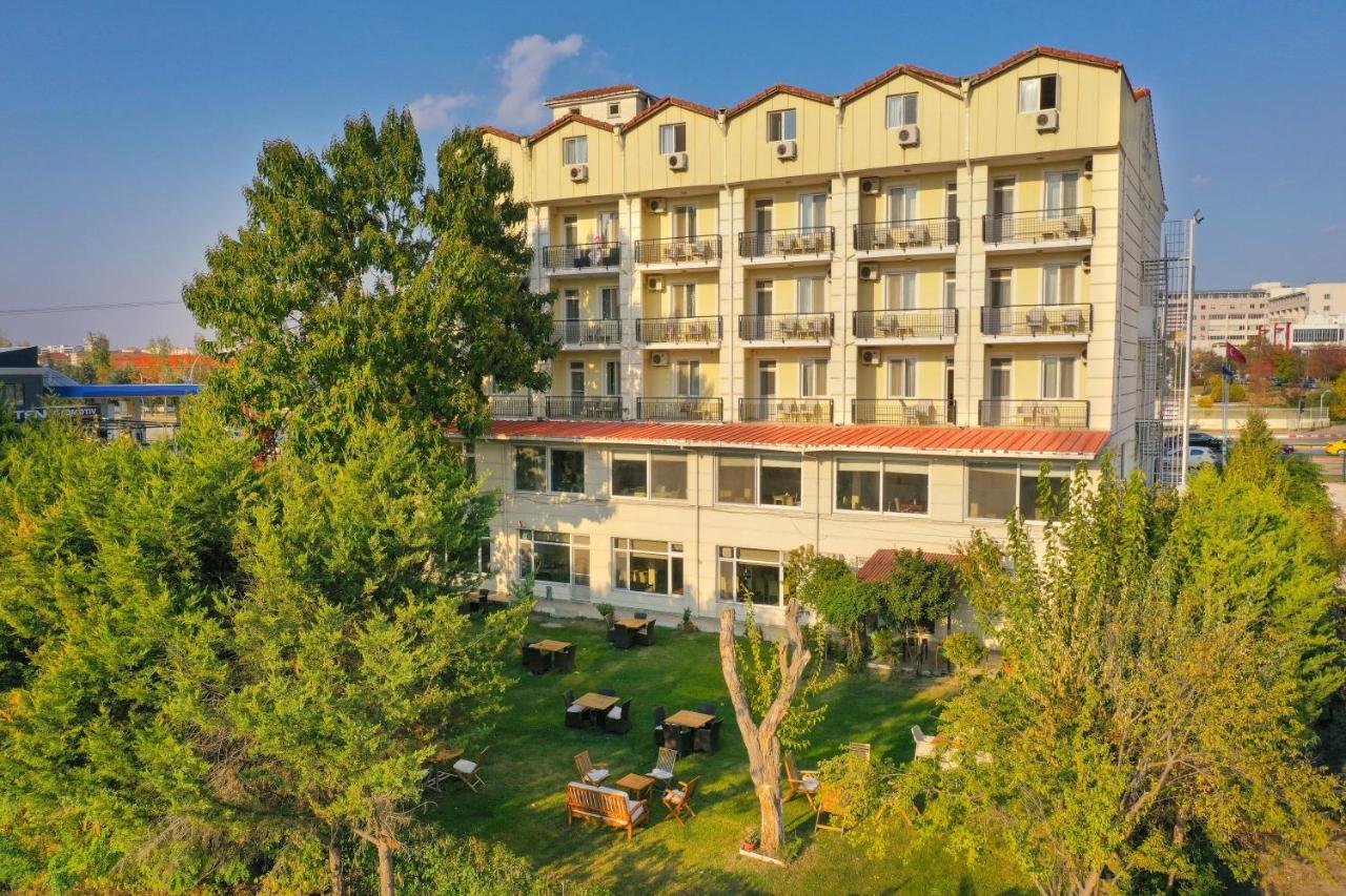 אודיירן Hotel Simsek מראה חיצוני תמונה